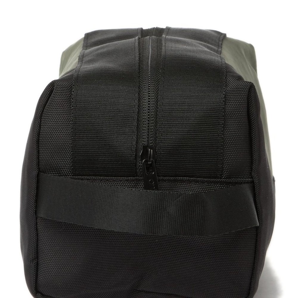 Onia Nylon Colorblock Dopp Kit - Picture 2 of 9